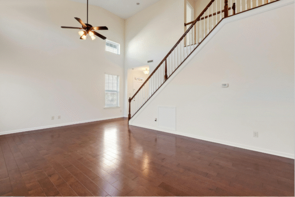 5 BHK Unfurnished Apartment Standard Cleaning - Image 2